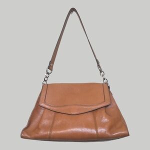 Hobo Saddle Tan Leather Flap Shoulder Bag - Red Interior